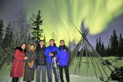 From Yellowknife: Northern Lights Bus Tour with Photos - The 4-Hour Flow on the Ingraham Trail (What Your Night Feels Like)