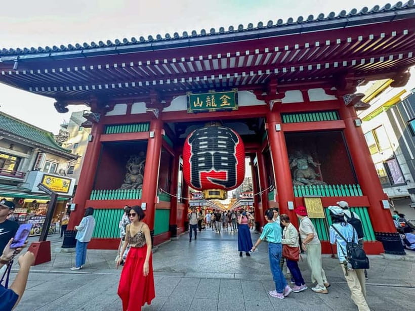 Full Tokyo: Meiji Shrine, Imperial Palace, Asakusa & Skytree - Shibuya Crossing: seeing the world’s busiest vibe from the bus