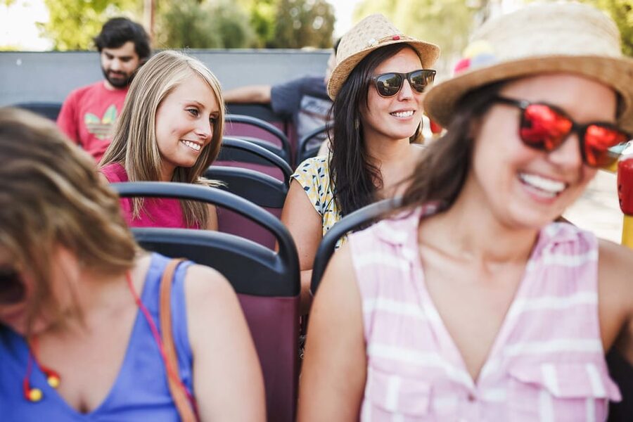 Funchal: City Sightseeing Hop-On Hop-Off Bus Tour - Night Tour at 8pm: when the city changes after sunset