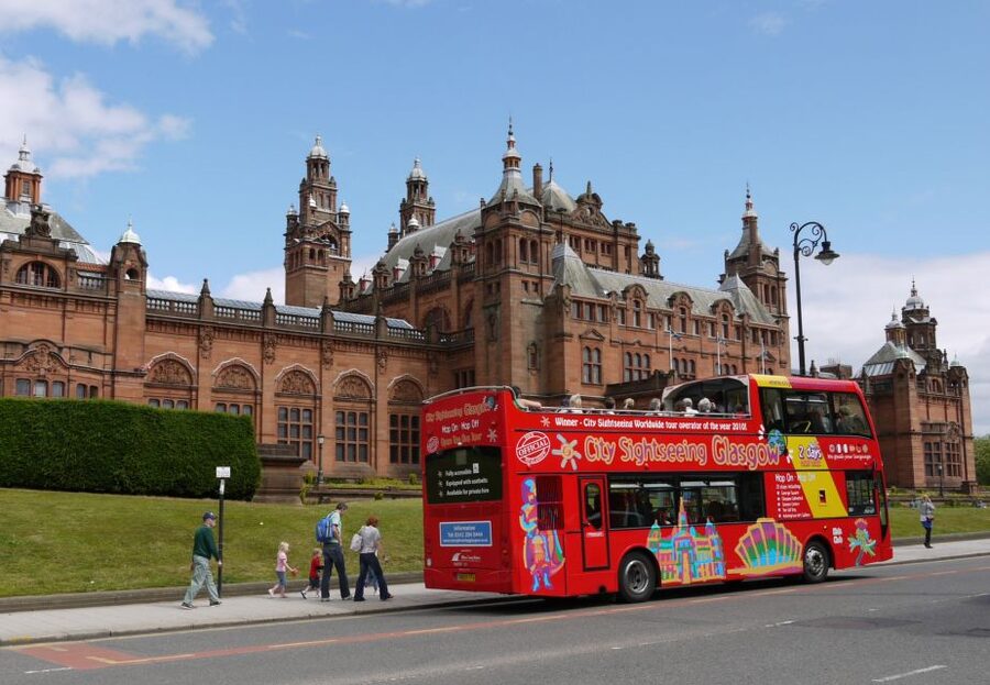 Glasgow: City Sightseeing Hop-On Hop-Off Bus Tour - Charing Cross to Theatre Royal and Buchanan Bus Station: end with theatre and easy return