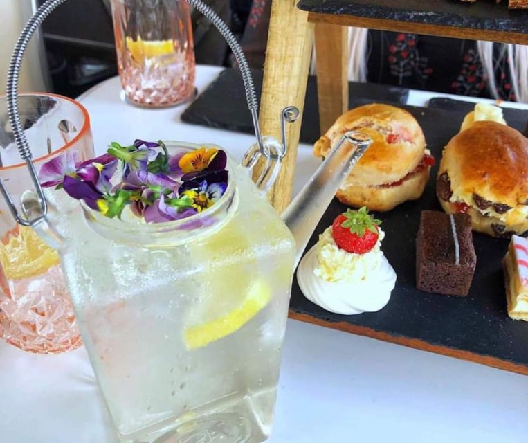 Glasgow: Vintage Bus Tour with Afternoon Tea or Gin - Why A Vintage Routemaster Bus Feels Like Glasgow, Not Just Around It