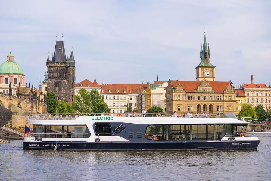 Go City Prague Pass - Top Attractions and Hop-On Hop-Off Bus - Entry logistics: smartphone sync and ticket counters are the real story