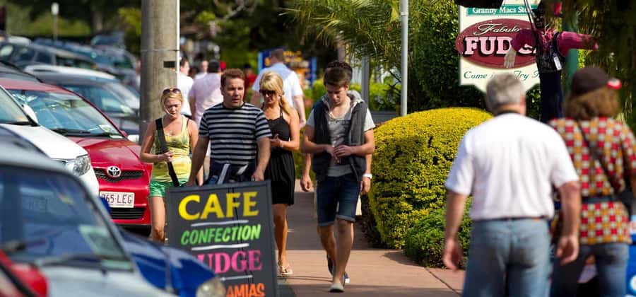 Gold Coast: Daytime Glow Worm Caves and Hop-on Hop-off Tour - Price ($95) and value: where the money goes in an 8-hour day