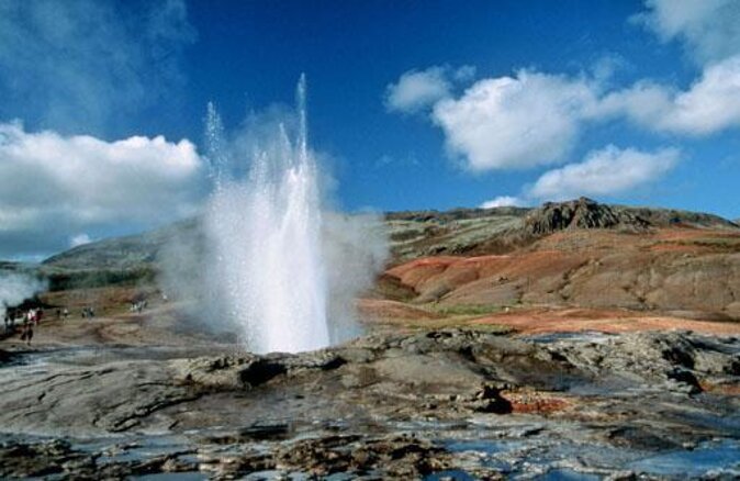 Golden Circle 7 Hours Bus Tour from Reykjavik - Key things that make this tour worth your time