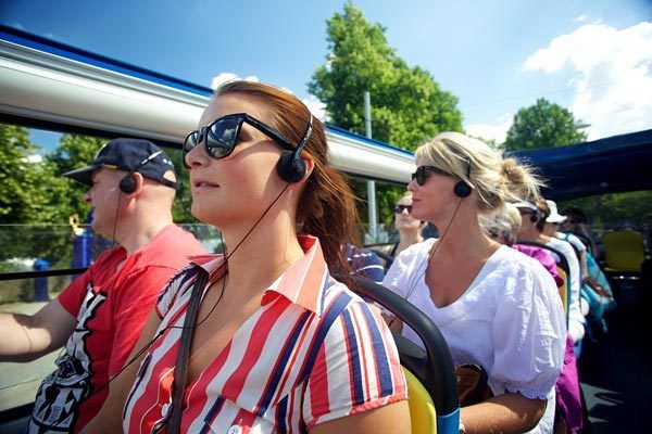 Gothenburg 24-Hour Hop-On Hop-Off Bus Ticket - Timetable realities in 2026: when waiting can be part of the deal