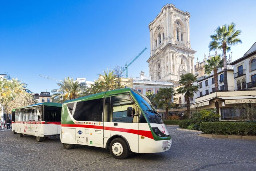 Granada City Train 1 or 2-Day Hop-On Hop-Off Ticket - Key things to know before you buy