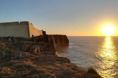 Grand Lagos & Cape St.Vincent Bus Tour - Hotel pickup, bus time, and when a coach day feels longer