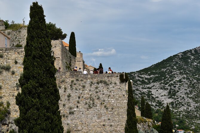 Green Line Hop-On Hop-Off - Dalmatia Nature Tour - Klis Fortress: views, medieval defense, and a filming tie-in