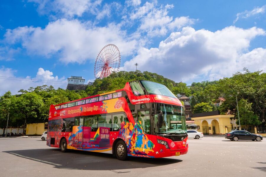 Ha Long: City Sightseeing Hop-On Hop-Off Bus Tour - Ha Long Market food: Cha Muc and what to plan around