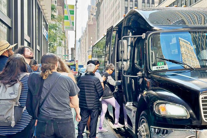 Half-Day Bus Tour of NYC Top Highlights - Your Half-Day NYC Plan Starts at 822 8th Ave