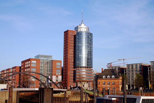 Hamburg: 1.5-Hour Comedy Bus Tour in German - Key Things I’d Put On Your Radar