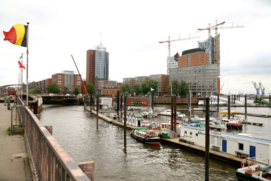 Hamburg: Hop-On Hop-Off Bus City Tour - Line F - Time strategy: how to build a great day without sprinting