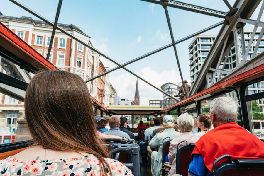 Hamburg: Line A Sightseeing Hop-On Hop-Off Bus Tour - Key things that make Line A work (and why it’s popular)