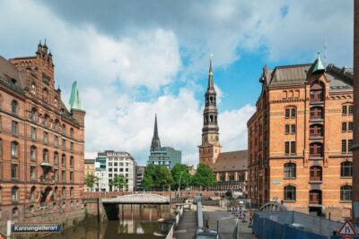 Hamburg: Line A Sightseeing Hop-On Hop-Off Bus Tour - Price and what you actually get for $24