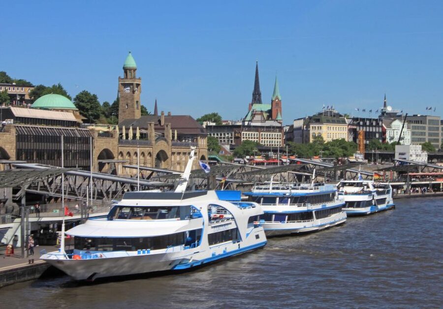 Hamburg: Line F Hop-On Hop-Off Bus and Boat Tour - Stop-by-Stop: Where to Get Off and What Each Area Feels Like