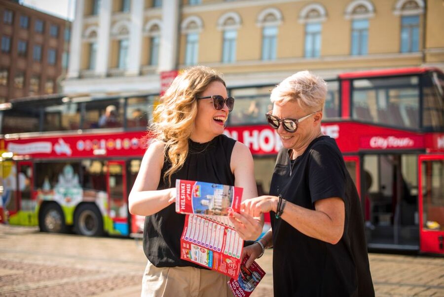 Helsinki: Hop-On Hop-Off Bus and Sightseeing Boat Tour - Where the hop-on bus starts: stop 1 in the historical center
