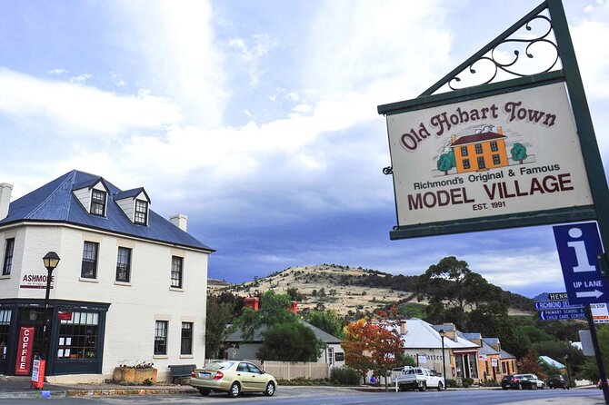 Hobart Hop-On Hop-Off Bus & Richmond Village Tour - Should you book Hobart Hop-On Hop-Off and Richmond Village?