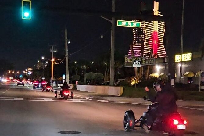 Hookah Bus Tour/Hard Rock Casino/Las Olas Ft. Lauderdale/Wynwood - A Neon-Powered Night Ride in Fort Lauderdale–Hollywood