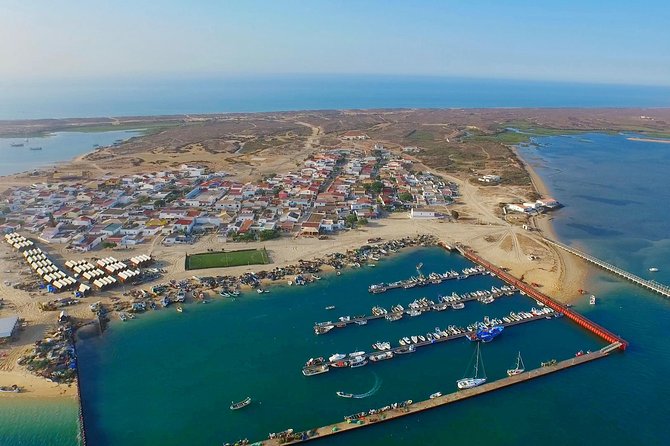 Hop On Hop Off 3 Islands: Deserta, Farol and Culatra - Ilha da Culatra: year-round island living plus a 30-minute beach walk
