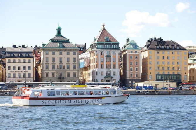 Hop-On Hop-Off Bus and Boat Ticket in Stockholm - Starting point at Strömgatan 6: getting your day off right