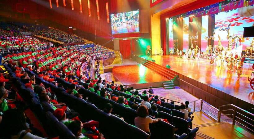 Hop-On Hop-Off Bus Tours and Nongnooch Pattaya Combo - Thai Cultural Performances: Dance and Martial Arts With Full Stage Energy