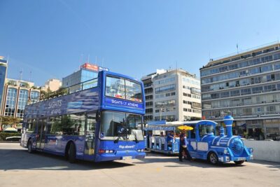 Hop on Hop Off Classic tour of Athens, Piraeus & Beaches - Boarding in Athens: the stops that make your day easier