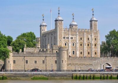 Hop on Hop off London Bus Tour & Tower of London - How to use the Red, Blue, and Orange routes like a local