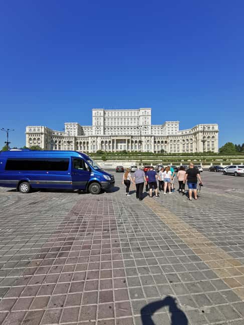 Hop-on Hop-off minibus Tour of Bucharest & Village Museum - The live English guide: what you gain beyond photos