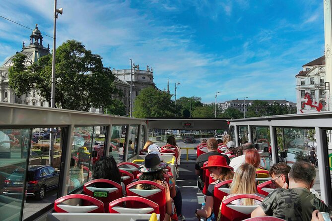 Hop-On Hop-Off Tour CitySightseeing Munich - How the three-route system works (Red, Purple, Blue)