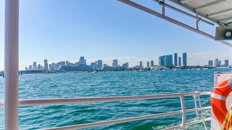 Hop-on Hop-off Water Taxi in Miami and Miami Beach - Who should book this water taxi (and who should skip it)