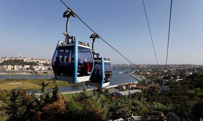 Istanbul: Guided Bosphorus Cruise & Golden Horn Bus Tour - Skip-the-line tickets and the guide factor