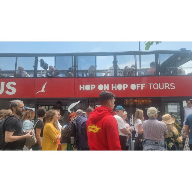 Istanbul Hop On Hop Off Bus24 Hours Ticket - Beylerbeyi Palace, Taksim Square, and Beşiktaş Bazaar in One Day Plan