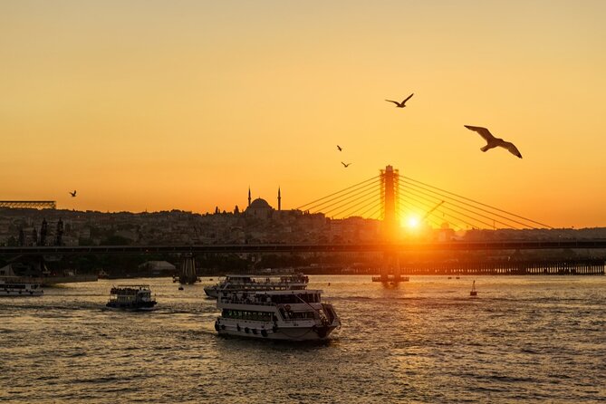 Istanbul Panoramic Evening Bus Tour - Getting on the Bus at Sultanahmet Meydanı