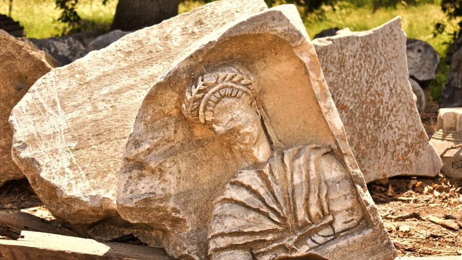 Istanbul: Troy Guided Bus Tour with Ferry Tickets & Lunch - The long drive through Marmara: comfortable enough, but plan your energy