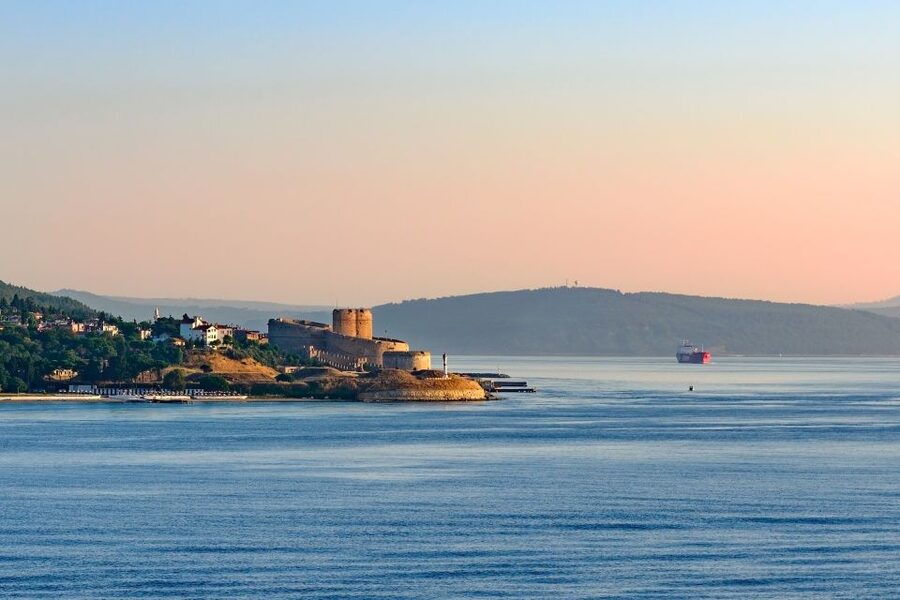 Istanbul: Troy Guided Bus Tour with Ferry Tickets & Lunch - Çanakkale Province photo stop: quick looks, big context