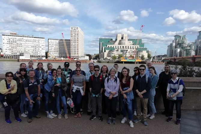 James Bond Small Group Mini Coach Tour of London - What the Live On-Board Commentary Adds (and What to Watch For)