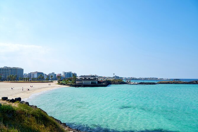 Jeju Eastern Must visit Unesco Bus Tour - Ilchul Land and the Micheon Cave system: when Jeju goes underground