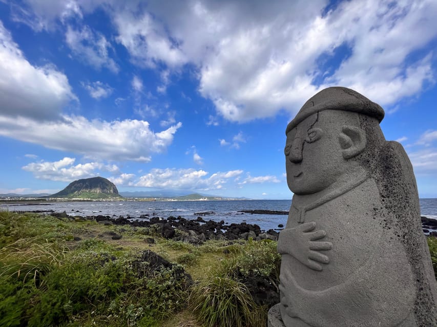 Jeju: West of Jeju Island Bus Tour from Seogwipo City - How this West Jeju day stays manageable (even at 9.5 hours)