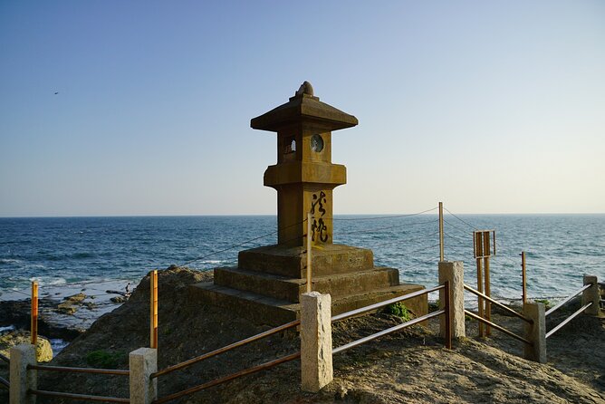 Kamakura & Enoshima 1 day bus tour from Tokyo and Yokohama - Kotoku-in Great Buddha: The Short Stop That Hits Hard