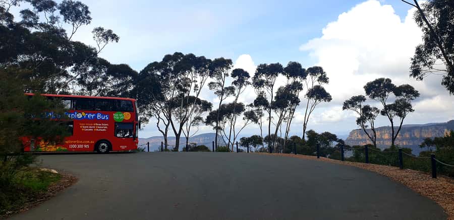 Katoomba: Blue Mountains Full-Day Hop-On Hop-Off Bus Tour - Comfort and timing: what to expect on the bus