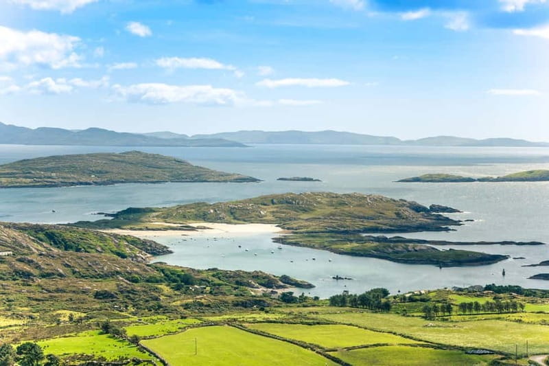 Killarney: Ring of Kerry Bus Tour - From Glenbeigh to Waterville: coastal air and quick photo moments