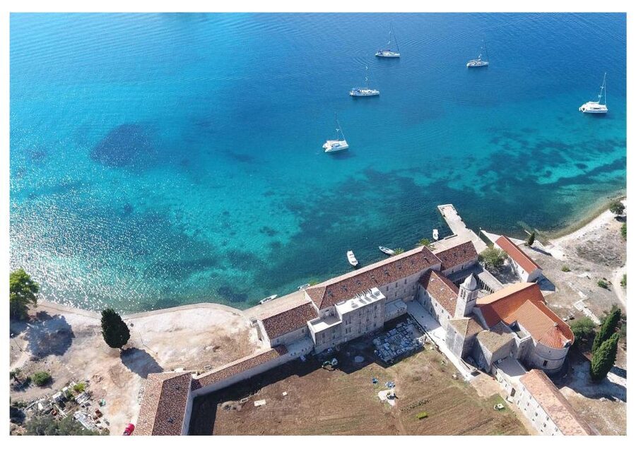 Korčula 3 ISLAND CATAMARAN TOUR Badija - Vrnik - Stupe - Badija Island: Lagoon Calm, Turquoise Water, and a Franciscan Monastery Area