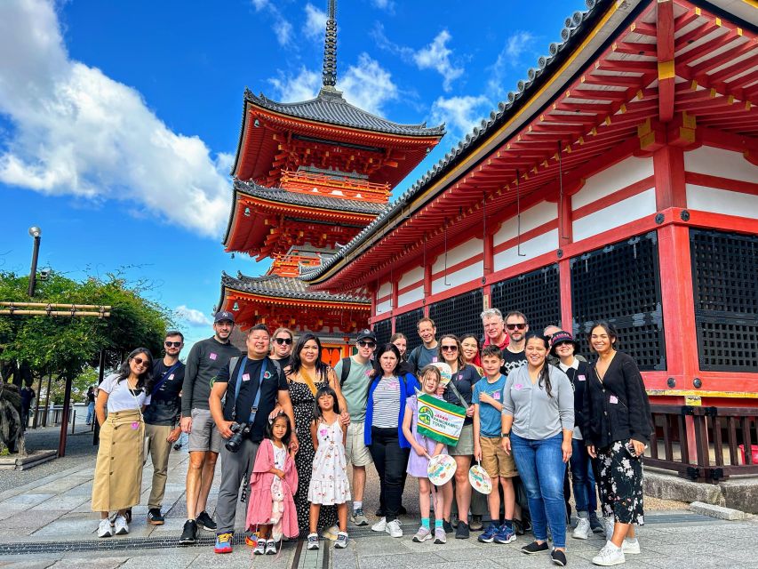 Kyoto: Fushimi Inari, Kinkakuji, Bamboo Grove 1 Day Bus Tour - Sanjusangen-do: 1,001 Kannon statues and Japan’s scale