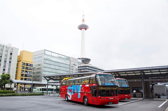 Kyoto Hop-On, Hop-Off Sightseeing Bus Tour - West Side classics: Nishi Hongan-ji, Nijō-jo Castle, and Kitano-tenmangu