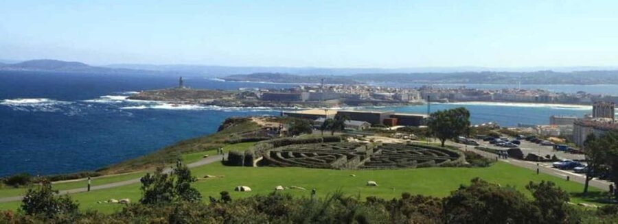 La Coruna: Sightseeing Bus Tour for Cruisers - Castle of San Anton: a 10-minute museum stop inside a former fortress