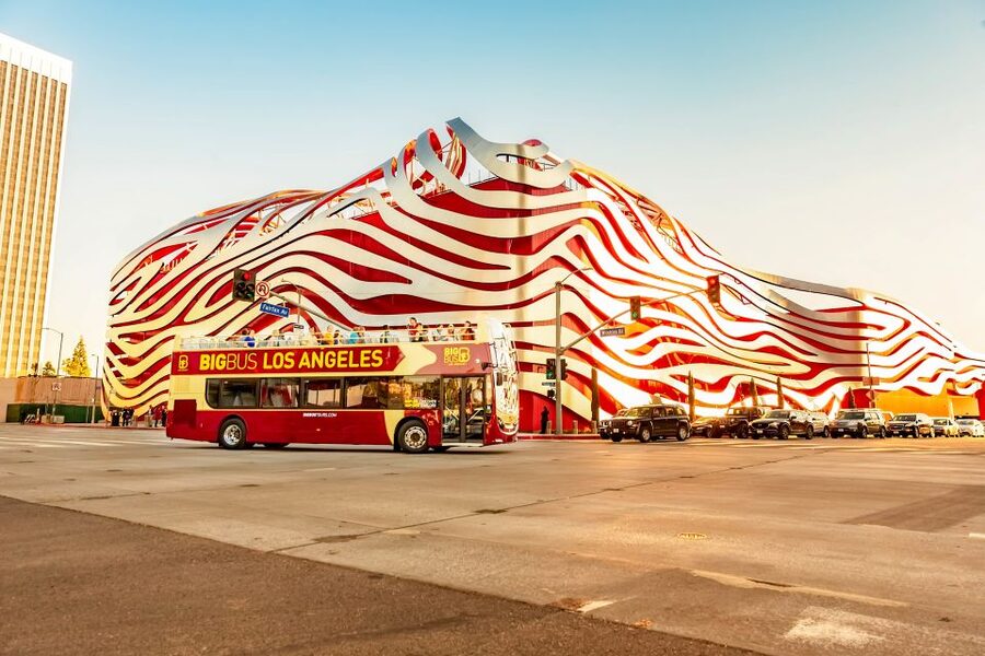LA: Hop-on Hop-off Tour by Open-top Bus with 19 Stops - The real value of a hop-on hop-off bus in Los Angeles