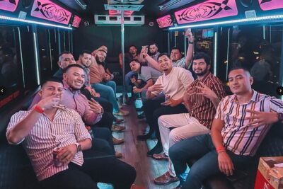 Las Vegas Club Crawl - Party Bus Tour - Your 9:30pm start: why the timing works