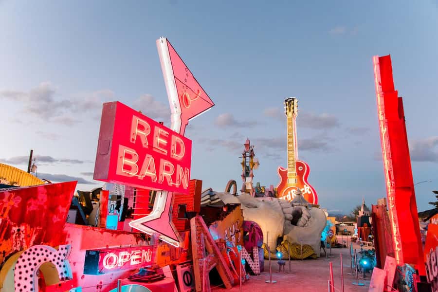 Las Vegas: Neon Museum Experience & Vegas Open-Top Bus Tour - Treasure Island Meeting Point: Getting on the Right Bus Without Stress