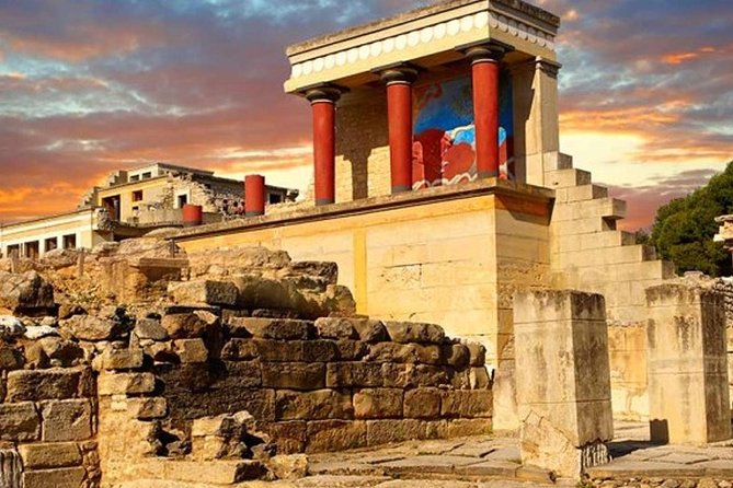 LASSITHI & KNOSSOS CRETE, full day professional guided coach tour - Coach pickup, the rhythm of the day, and what 10 hours really means