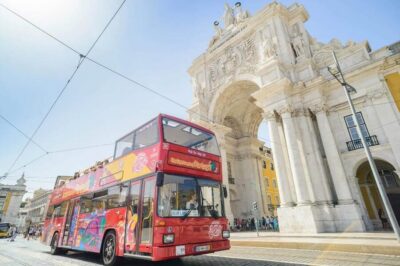 Lisbon: City Sightseeing Hop-On Hop-Off Bus Tour - Where You Start: Marques de Pombal and the Stop Reality Check